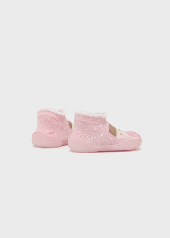 Amelia hugging shoes-null