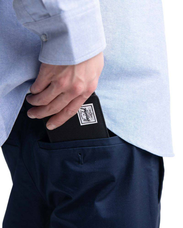 Herschel roy rfid-null