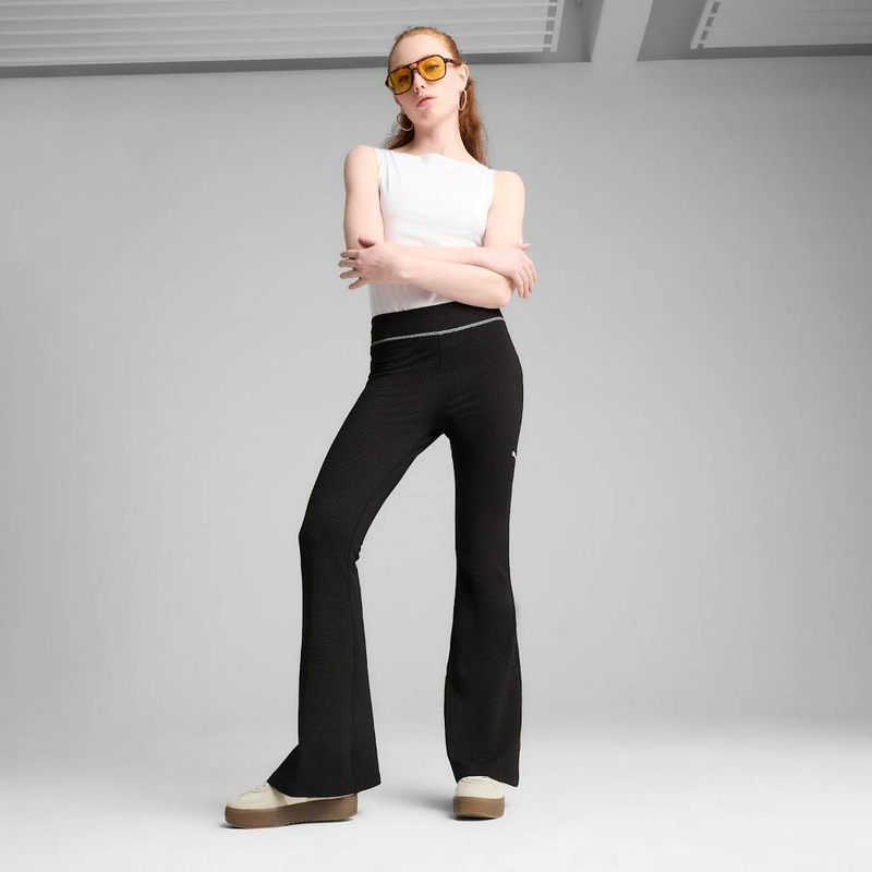 Product image: Dare to textured flared leggings-null