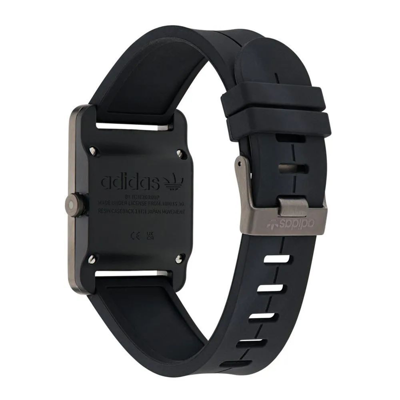 Black synthetic sport watch-null