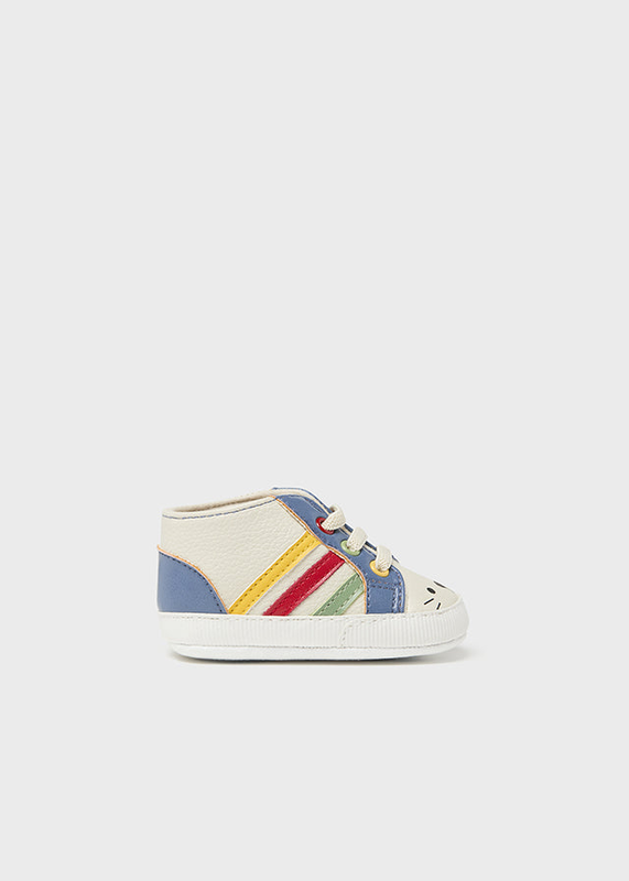 Product image: Teddy hugging shoes-null