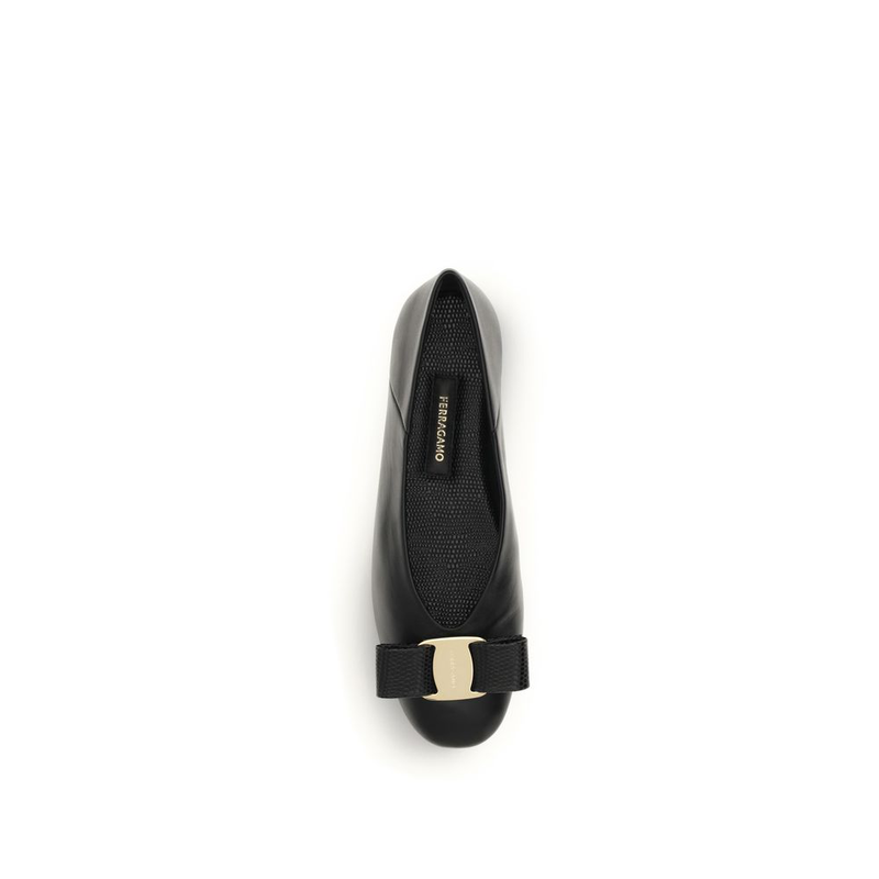 Black calf leather bos taurus ballet flats-null