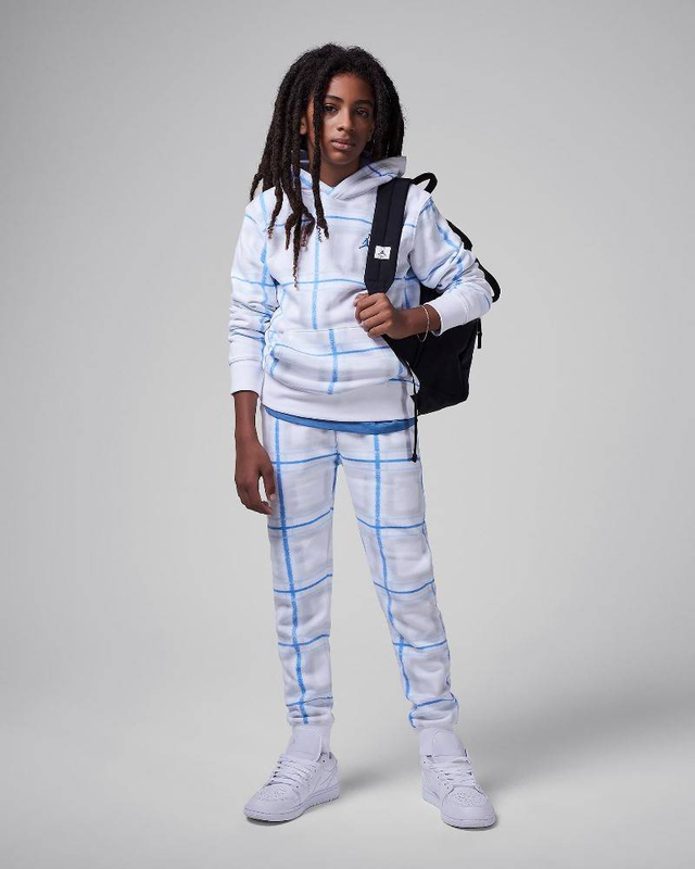 Nike jordan boys mj brooklyn essential hldy fleece p-null
