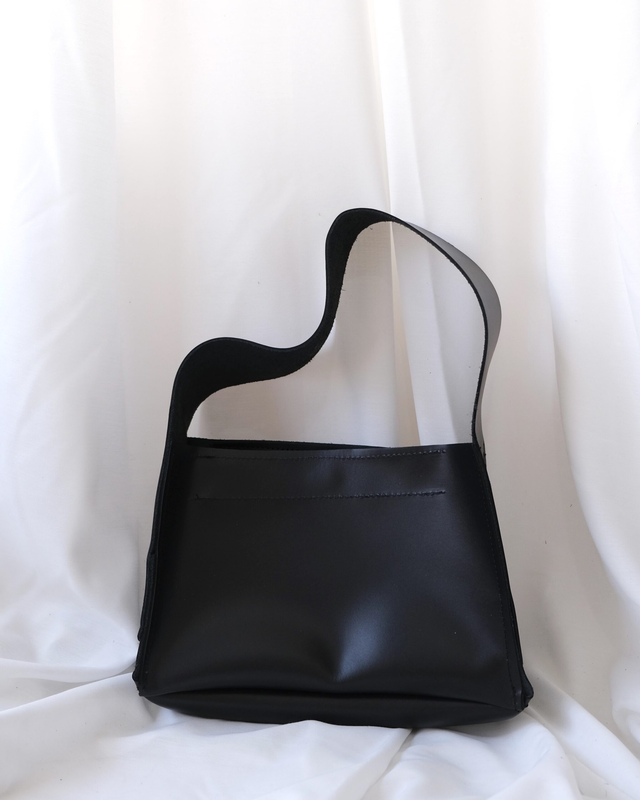 Hobo bag / black / leather / s-null
