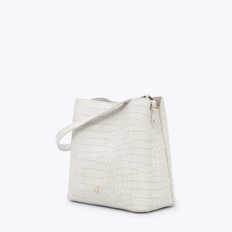 Axel shoulder bag-null