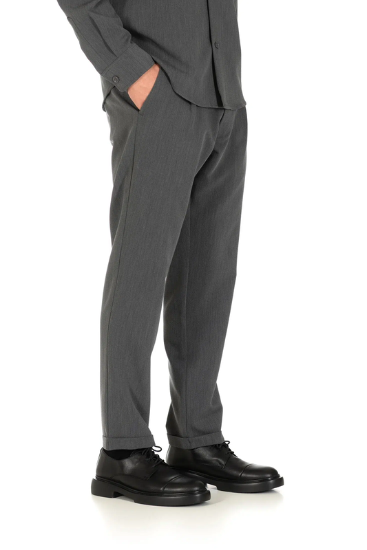 Grey jarvis pants dci-null