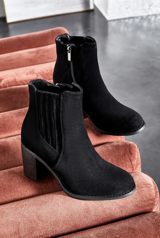 Ankle boot pleated side image number null