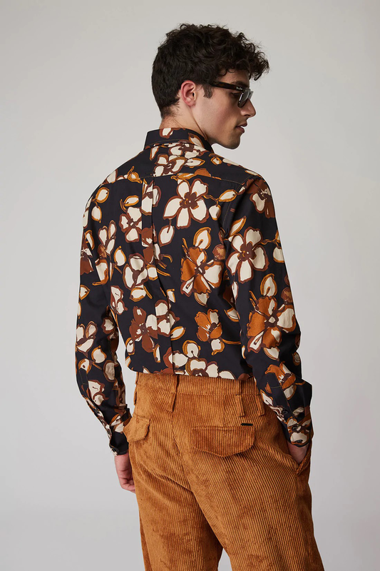 Stefan floral earthy fall shirt image number null