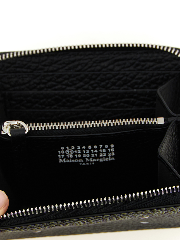 Black calfskin wallet-null