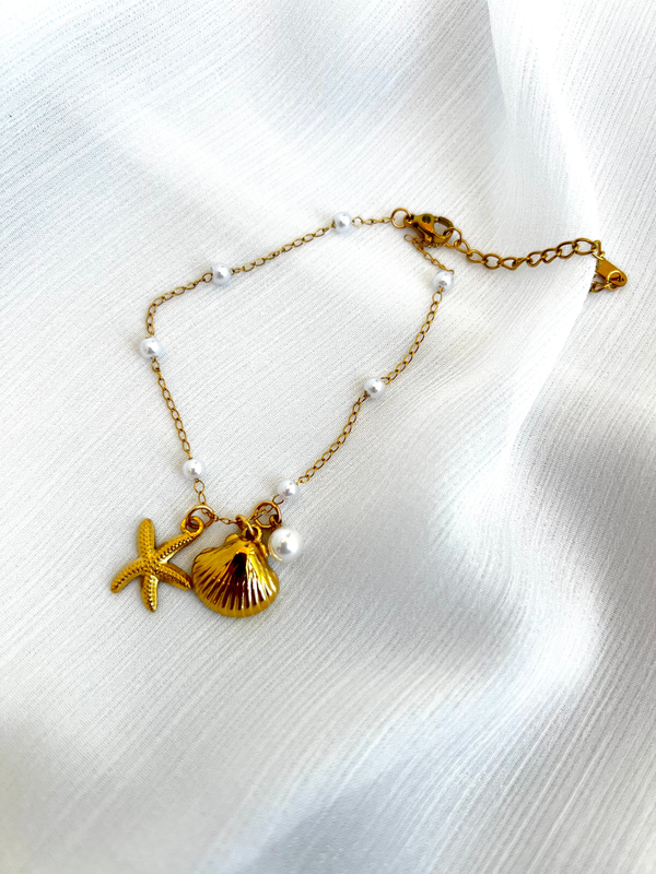 Anklet-null