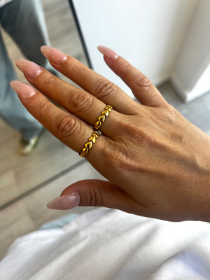 Ring, Gold, medium