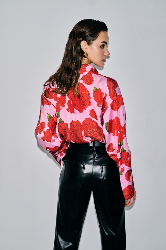 Vivian shirt image number null