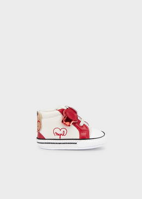 Abigail hugging shoes, , medium