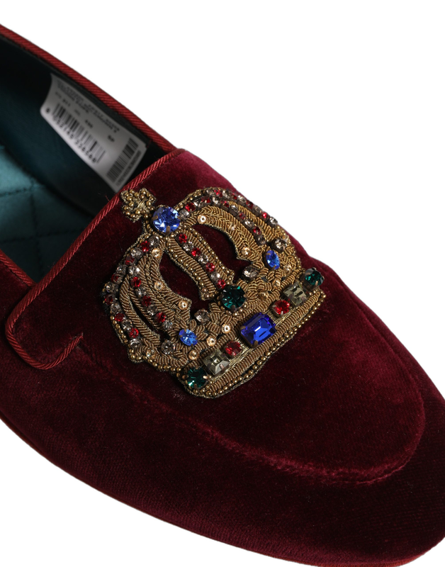 Burgundy velvet crown slip on loafers shoes-null
