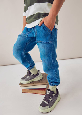 &Pi;&alpha;&nu;&tau;&epsilon;&lambda;&omicron;&nu;&iota; jean parachute, &Tau;&zeta;&iota;&nu;, medium