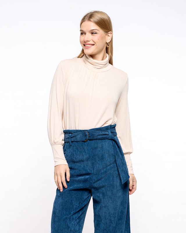 Blouse knitted high neck image number null