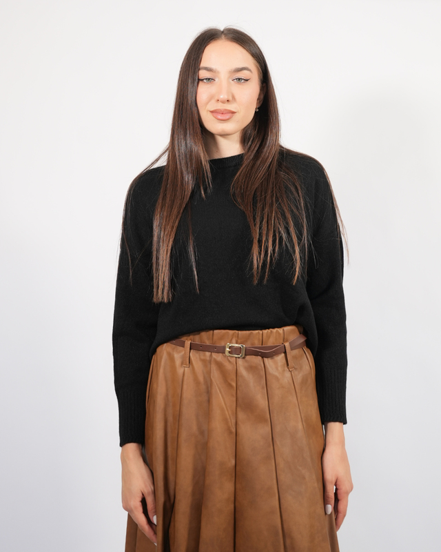 Knit with round neck 233-null