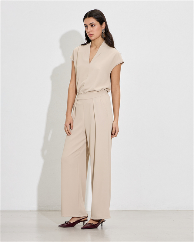 Trouser lightweight image number null