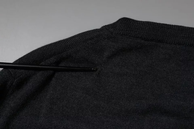 Dark gray dg logo crew neck pullover sweater-null