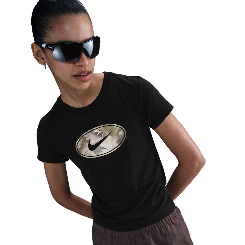 Nike sportswear womens slim t-shirt street image number null