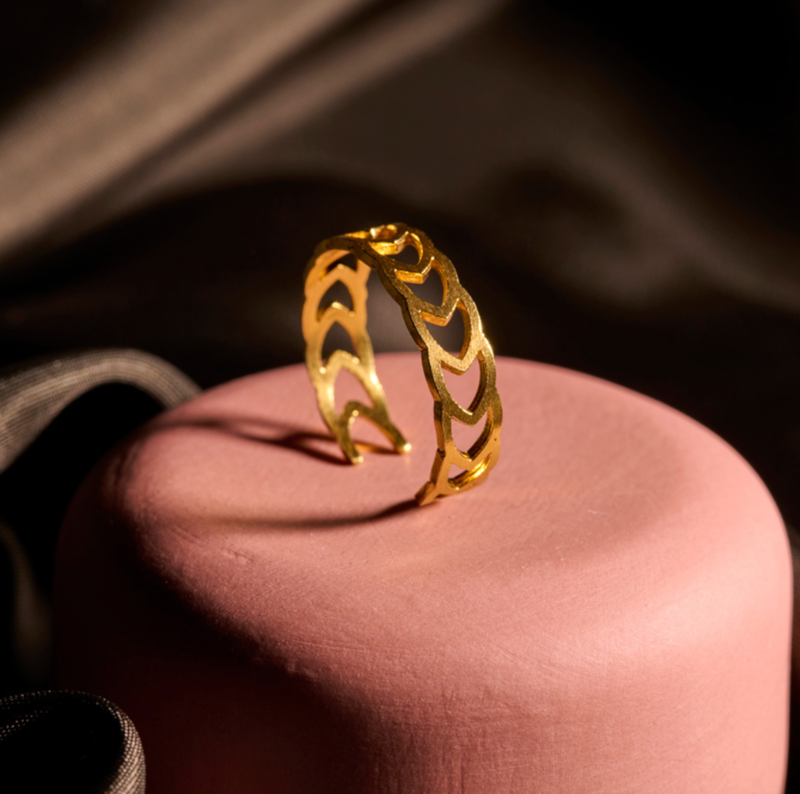 Out of me - flower adjustable handmade ring-null