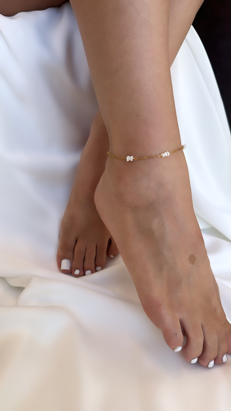 Anklet-null