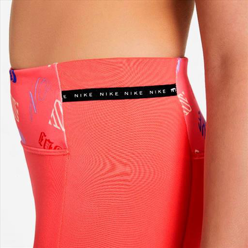 Nike Dri-FIT one luxe image number null