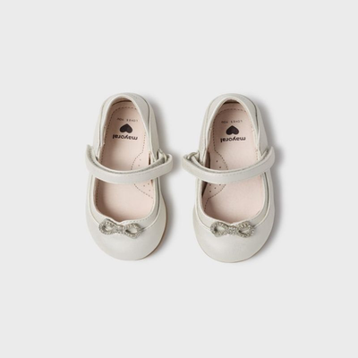 Mayoral infant sandals, Nacar, medium