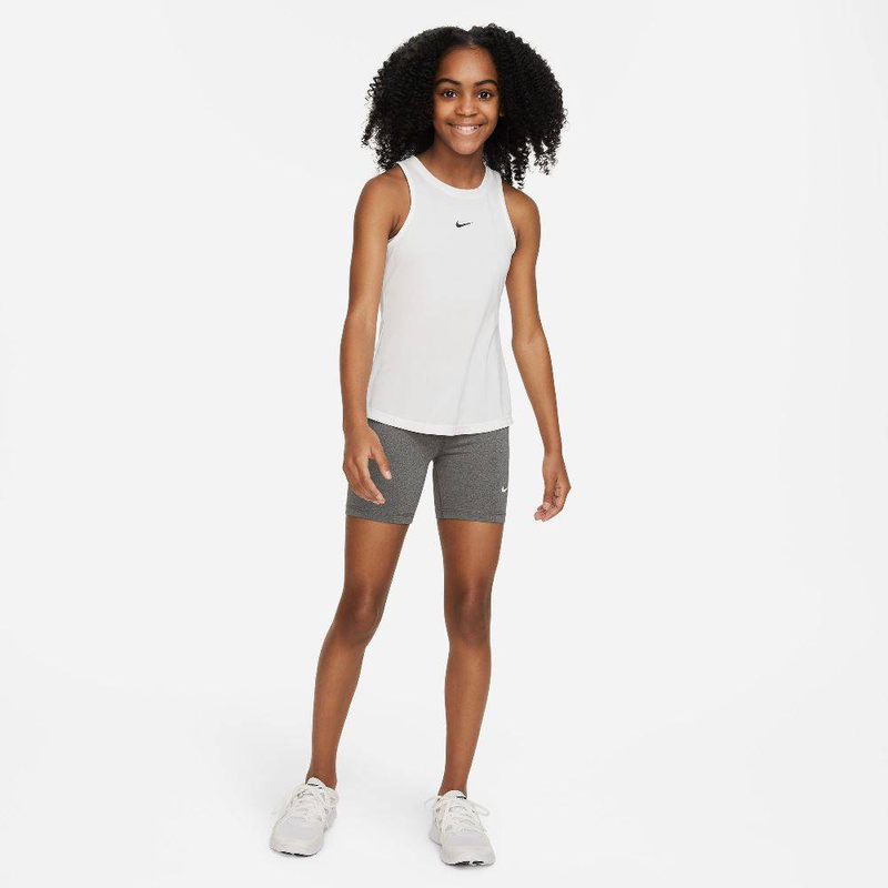 Pro girls Dri-FIT 5" short image number null