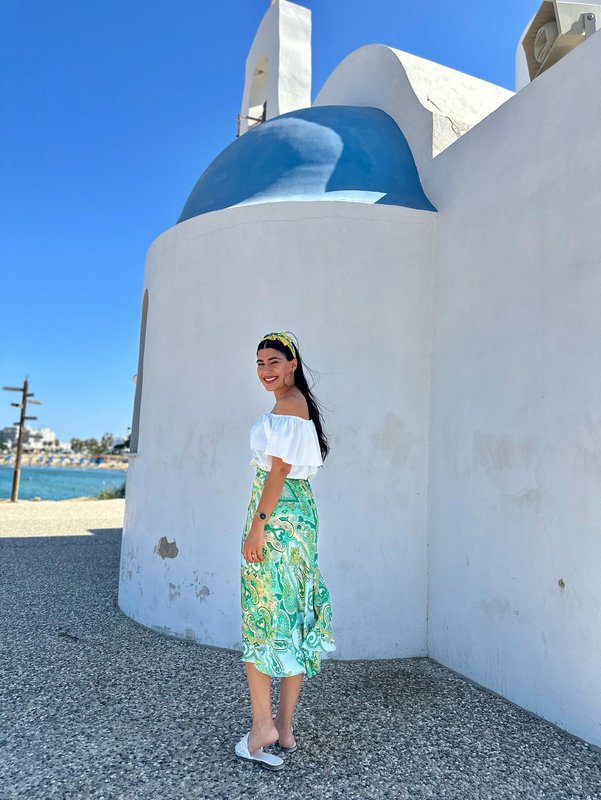 Midi satin printed image number null