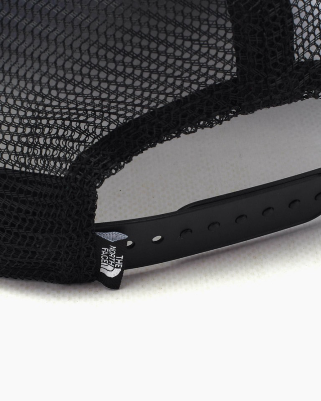 The north face mudder trucker-null