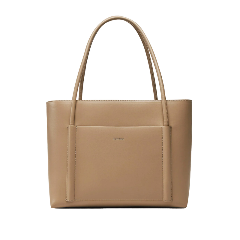 Calvin Klein &gamma;&upsilon;&nu;&alpha;&iota;&kappa;&epsilon;ί&alpha; &tau;&sigma;ά&nu;&tau;&alpha; ώ&mu;&omicron;&upsilon;-null