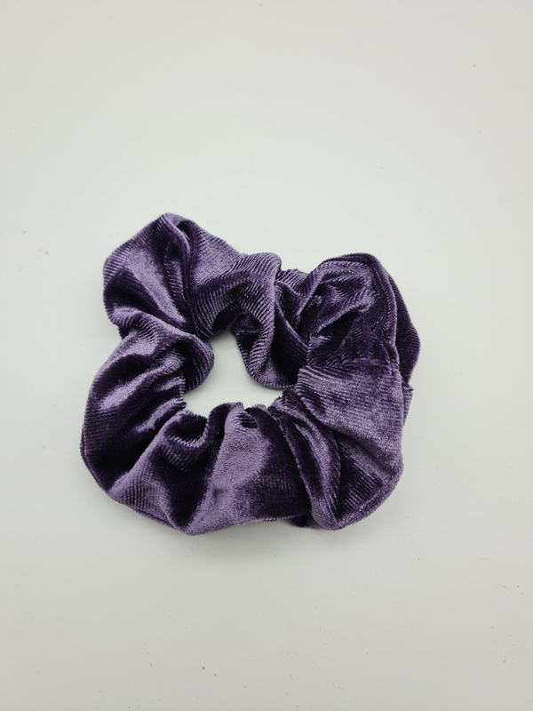 Migant scrunches image number null