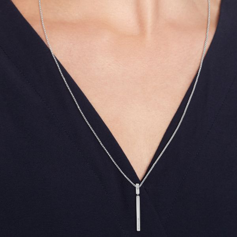Tommy hilfiger necklace, , medium image number null