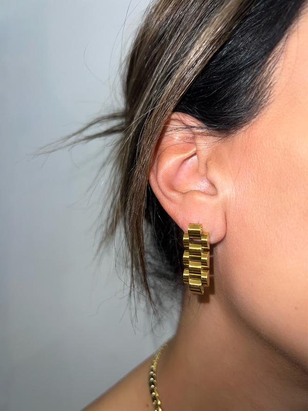 "axis" earrings-null