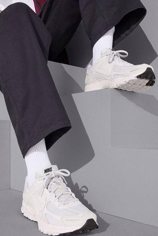 Nike zoom vomero 5-null