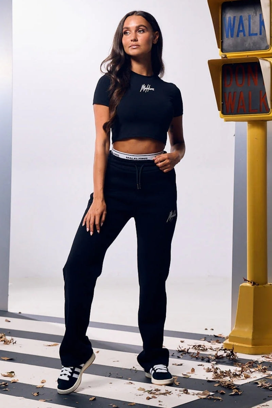 Product image: Signature crop top-null