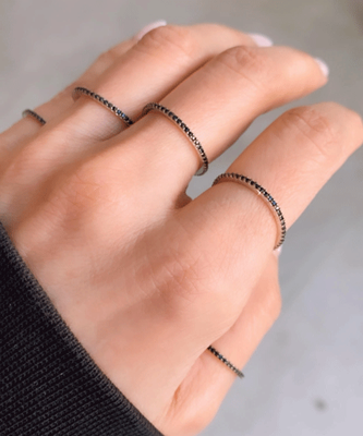 Ione, Black Zircon, medium