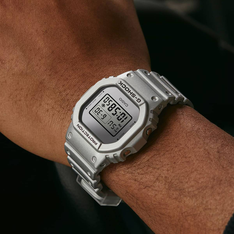 Casio g-shock dw-5600ff-8er forgotten future series-null