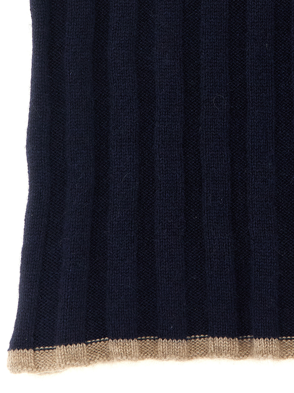 Blue cashmere scarf-null