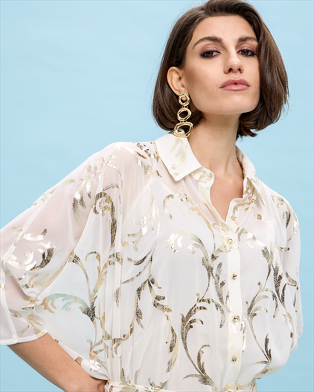 Shirt embossed image number null