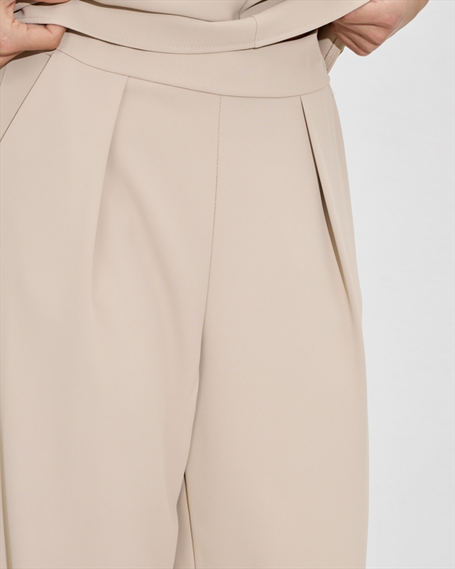Trouser lightweight image number null