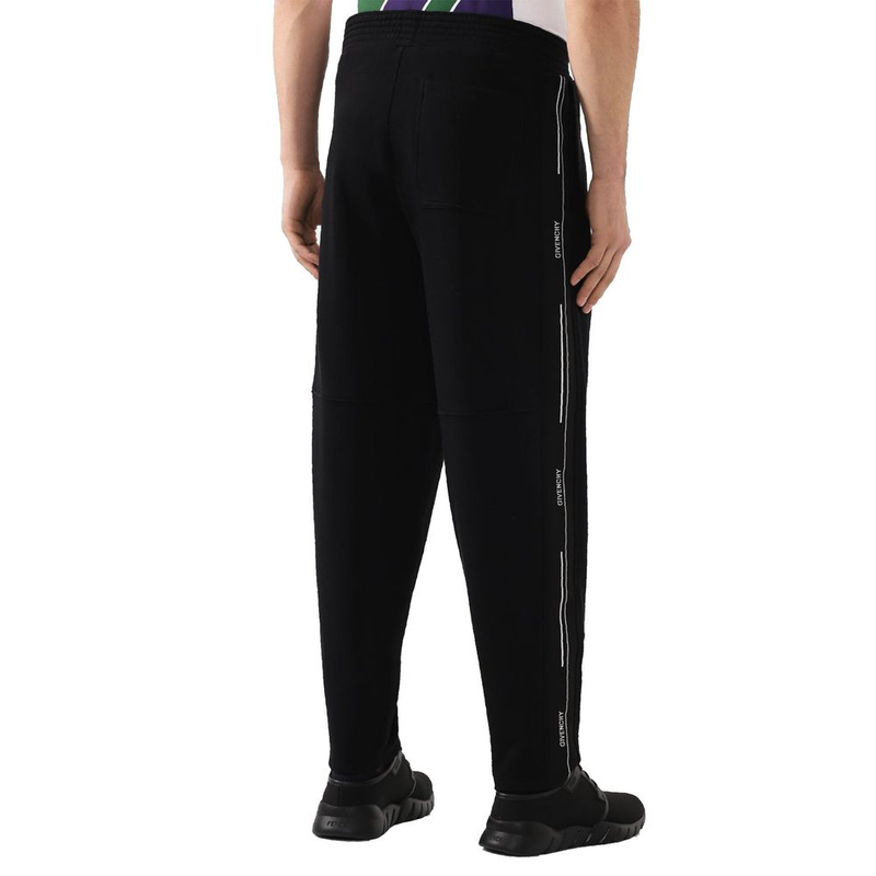 Black cotton joggers (workout pants)-null