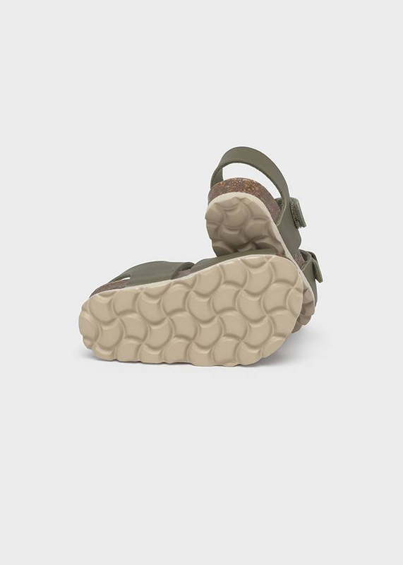 &Sigma;&alpha;&nu;&delta;&alpha;&lambda;&iota;&alpha; bio &beta;&epsilon;&lambda;&kappa;&rho;&omicron; 19-25-null