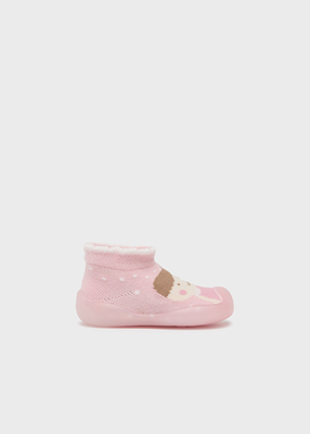 Amelia hugging shoes, Pink, medium