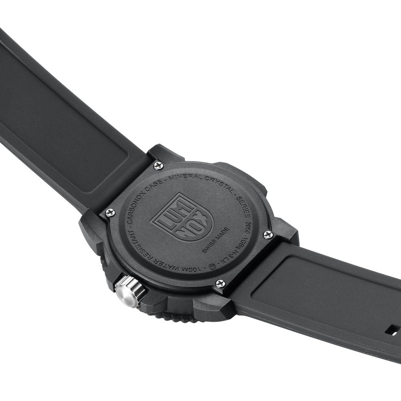 Black resin sport watch-null