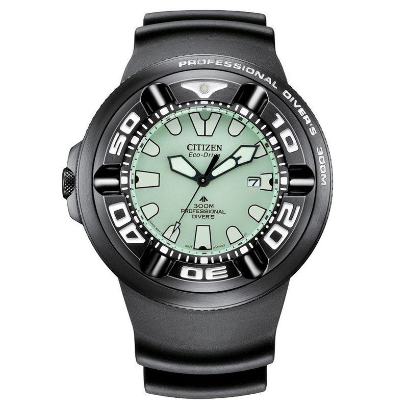 Black rubber sport watch-null
