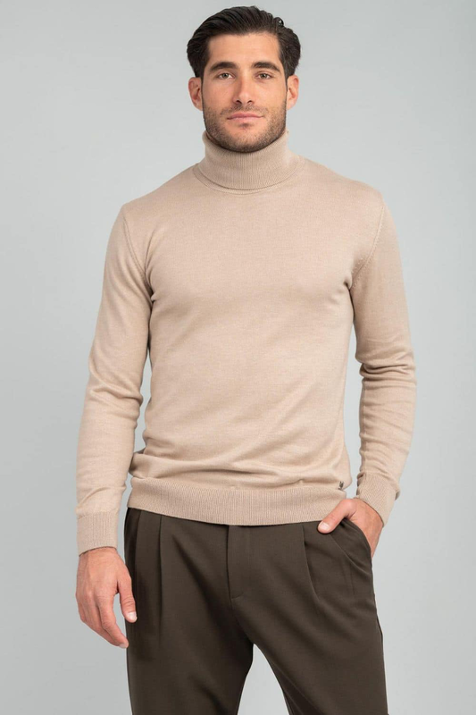 Vittorio knitwear image number null