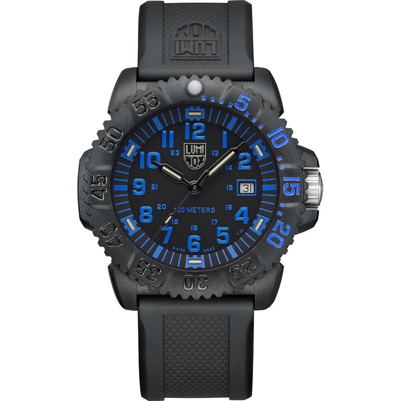 Black resin sport watch-null
