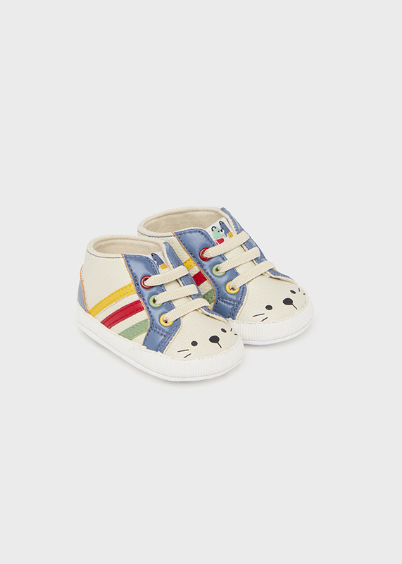 Product image: Teddy hugging shoes-null